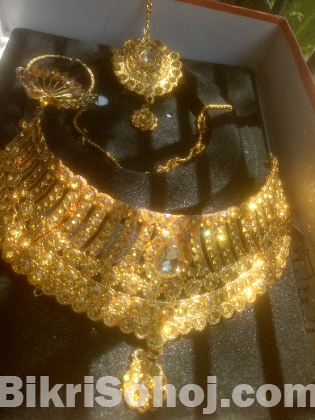 Offer!made in India jewellery set.
